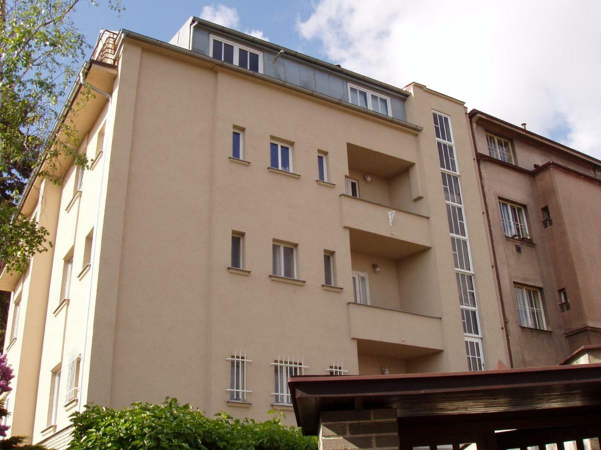 Vila Malvazinky Praga Exterior foto